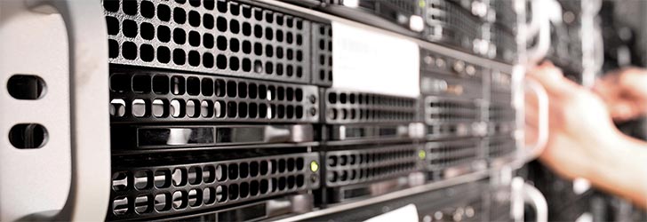 Serveurs de groupes de discussion